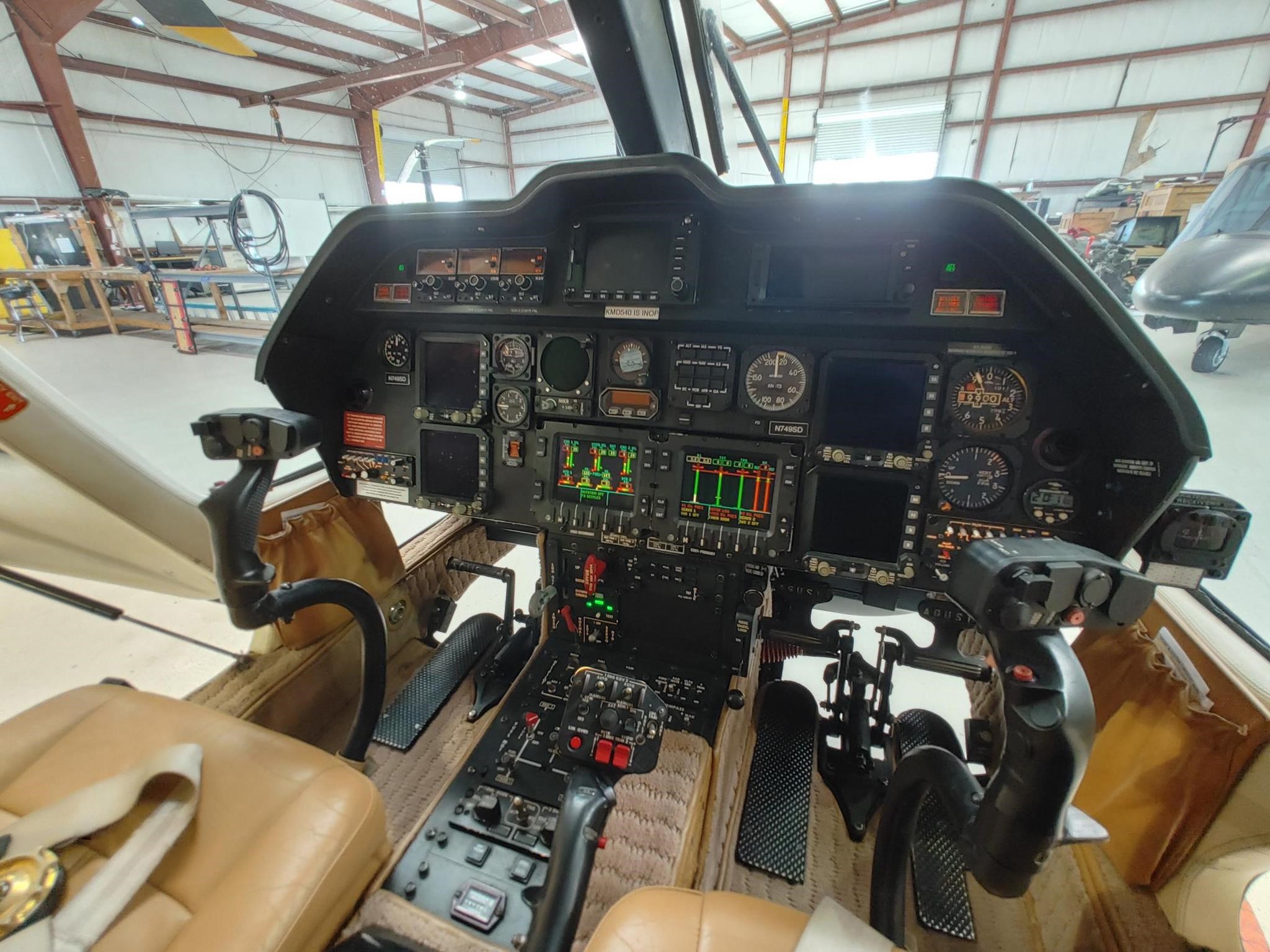 2002 Agusta A109E — photo 5