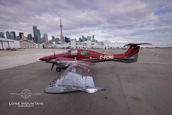 2021 Diamond DA62 — photo 1