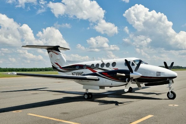 1982 Beech King Air B200 — photo 4