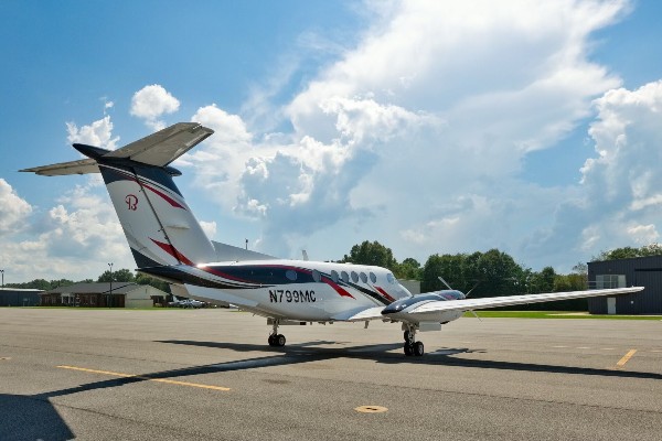 1982 Beech King Air B200 — photo 5