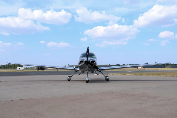 2025 Cirrus SR20 — photo 3