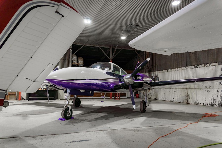 1976 Cessna 310R, photo 1