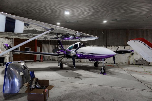 1976 Cessna 310R — photo 2