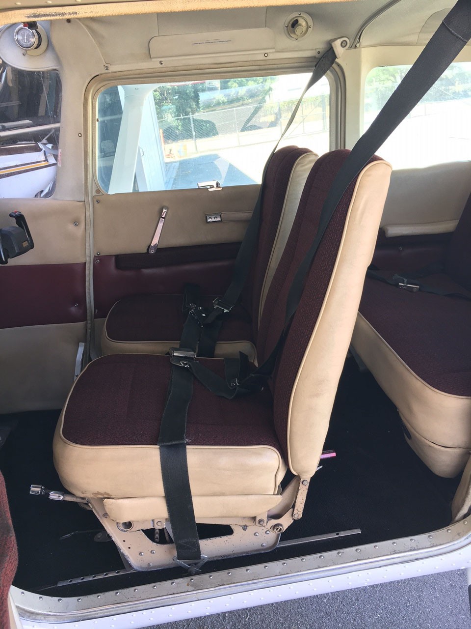 1980 Cessna 172RG — photo 3