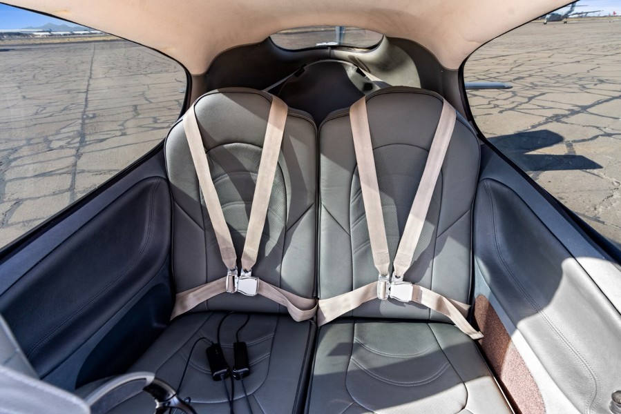 2003 Cirrus SR22 G1 (N8146J), photo 7