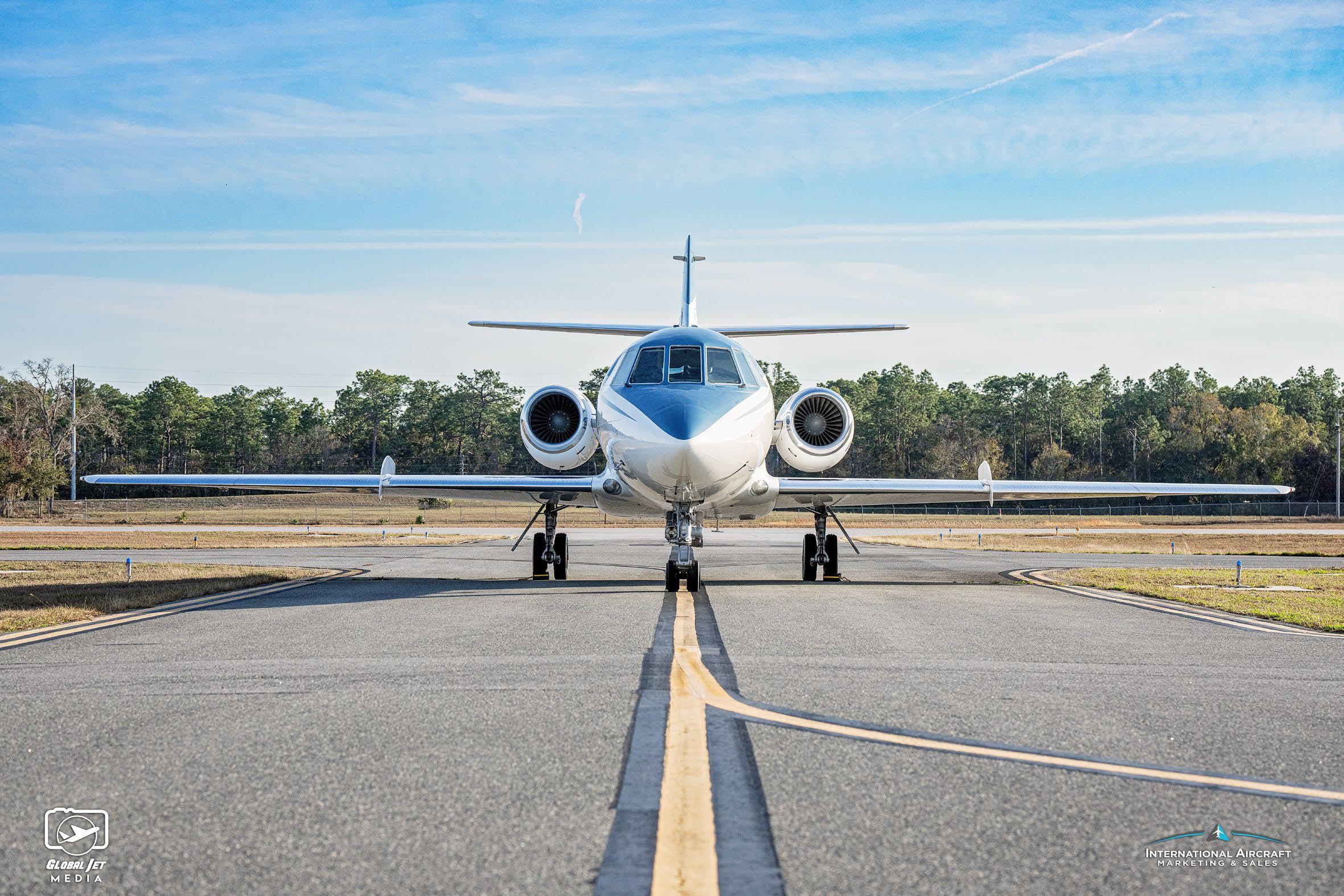 1986 Falcon 20 — photo 3