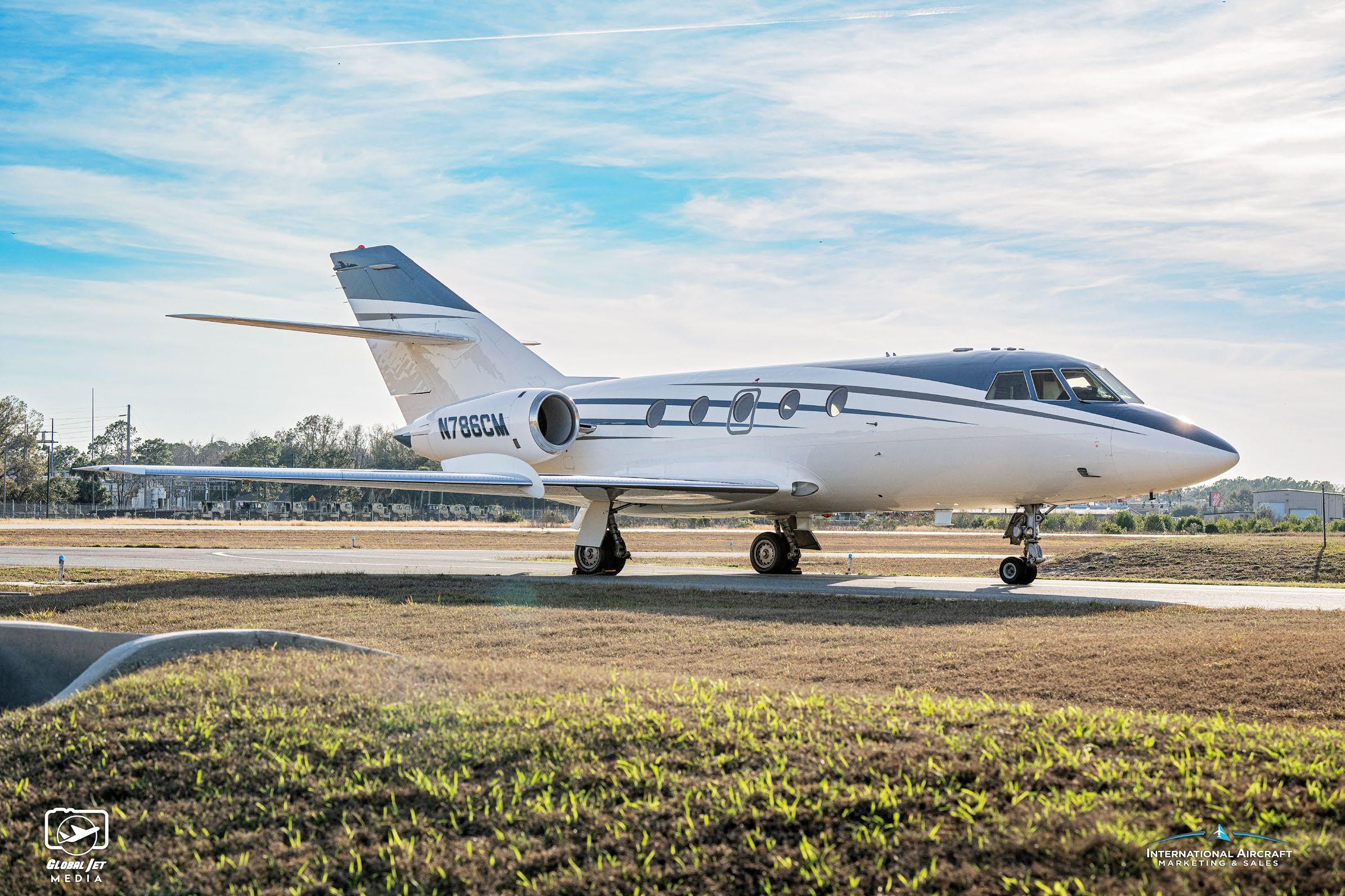 1986 Falcon 20 — photo 4