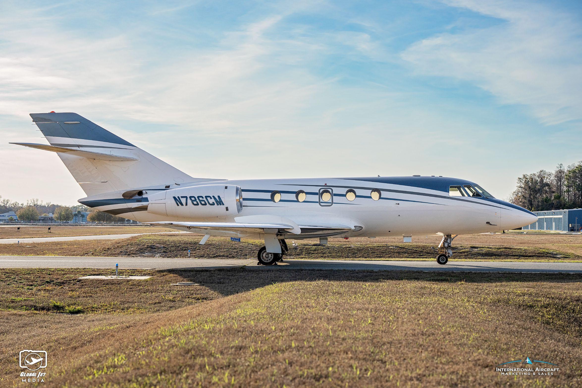 1986 Falcon 20 — photo 5