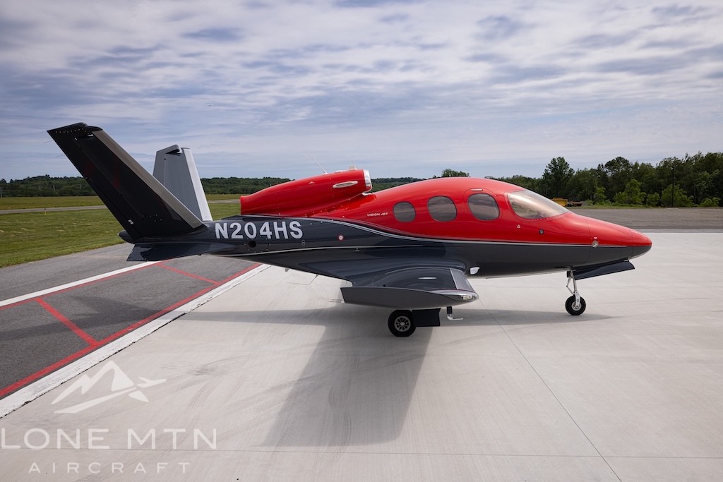 2019 Cirrus Vision SF50 — photo 2