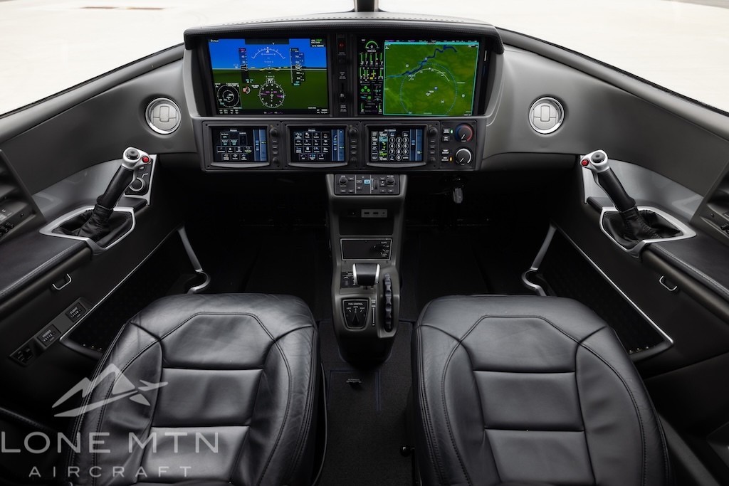 2019 Cirrus Vision SF50 — photo 4
