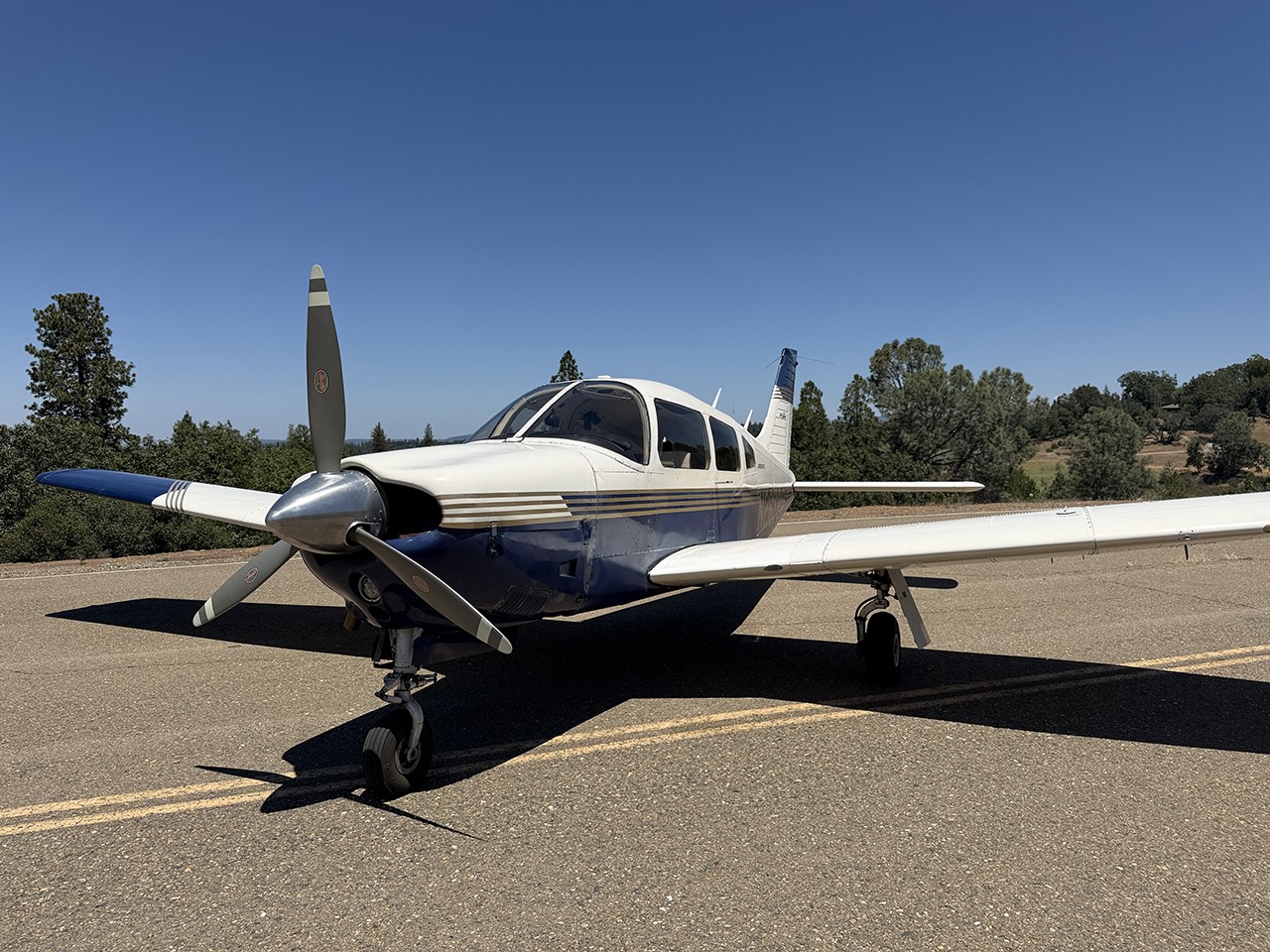 1977 Piper Arrow III — photo 2
