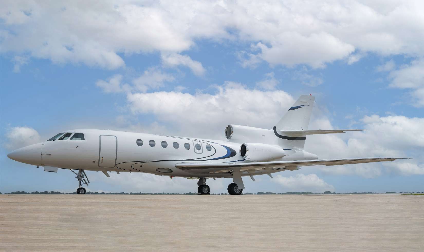 2001 Falcon 50