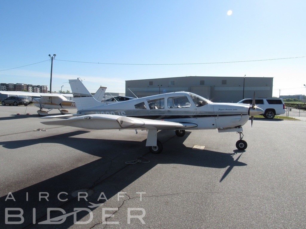 1973 Piper Arrow II — photo 2