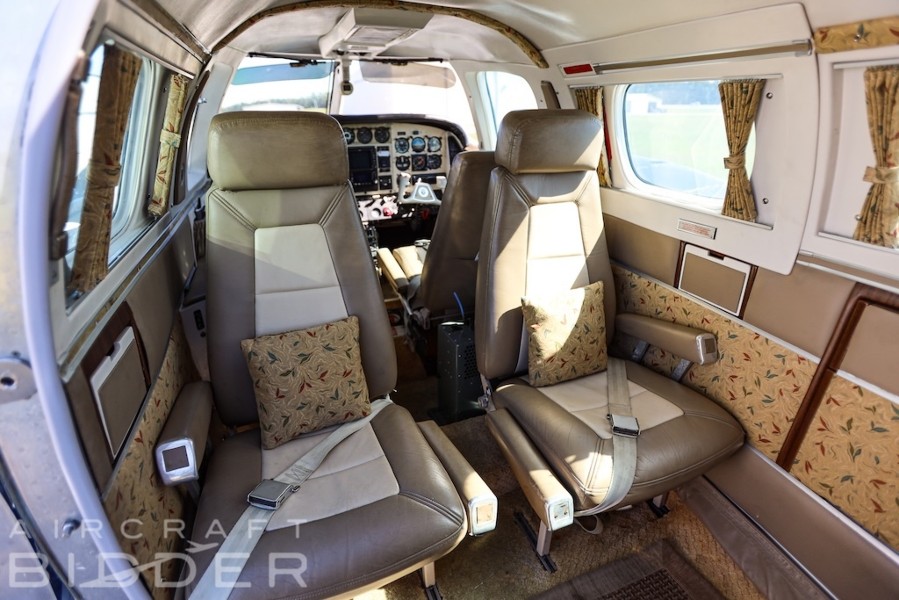 1974 Beechcraft Beech Duke B 60, photo 14