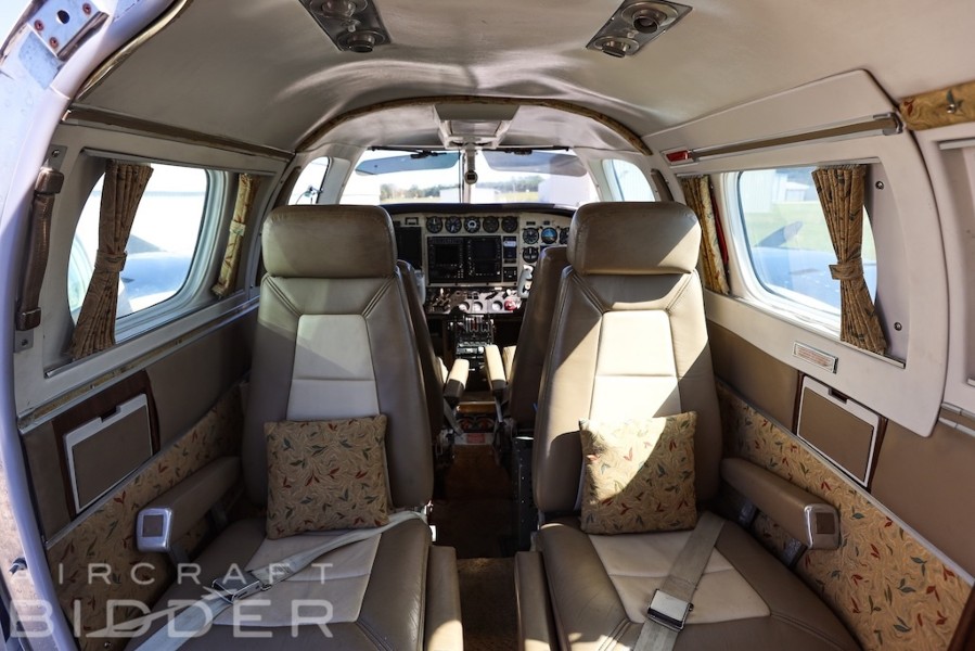 1974 Beechcraft Beech Duke B 60, photo 5