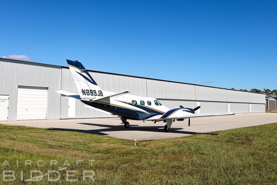 1974 Beechcraft Beech Duke B 60, photo 6