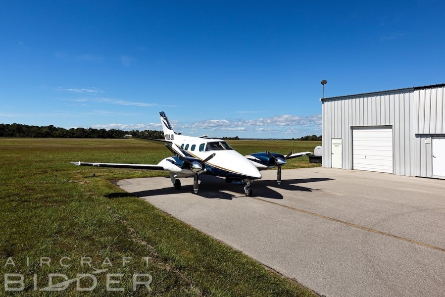1974 Beechcraft Beech Duke B 60, photo 8