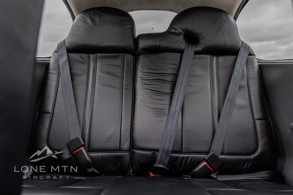 2023 Cirrus SR20 — photo 5