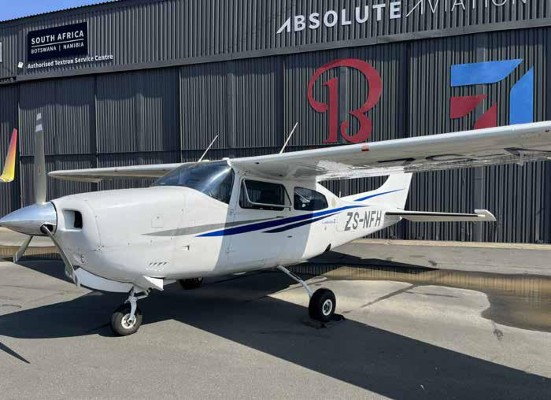 1979 Cessna 210N — photo 1