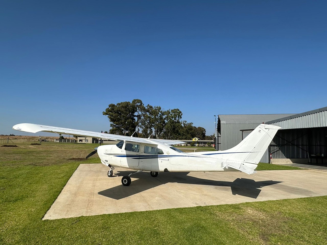 1979 Cessna 210N — photo 3