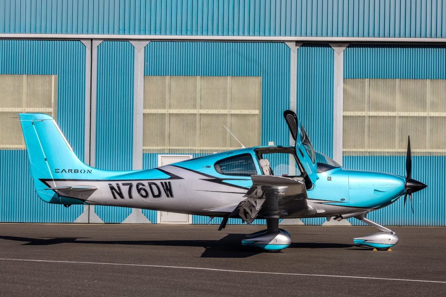 2022 Cirrus SR22T-G6 GTS (N76DW), photo 6