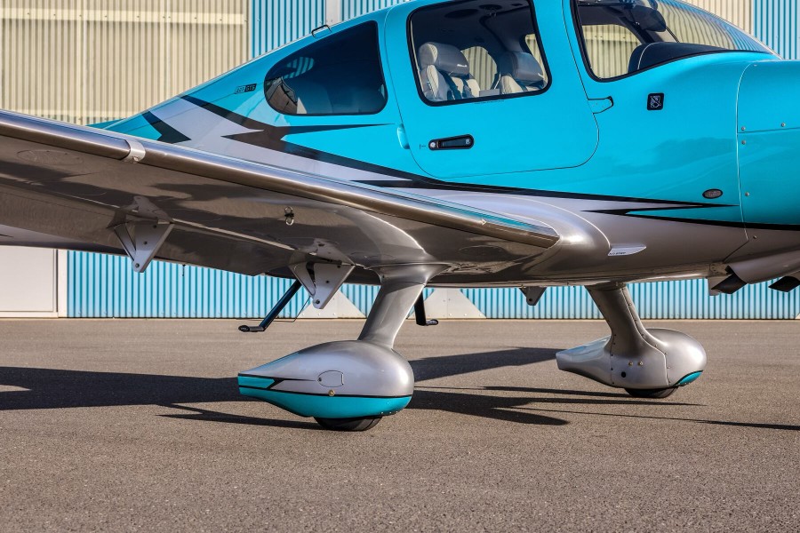 2022 Cirrus SR22T-G6 GTS (N76DW), photo 7