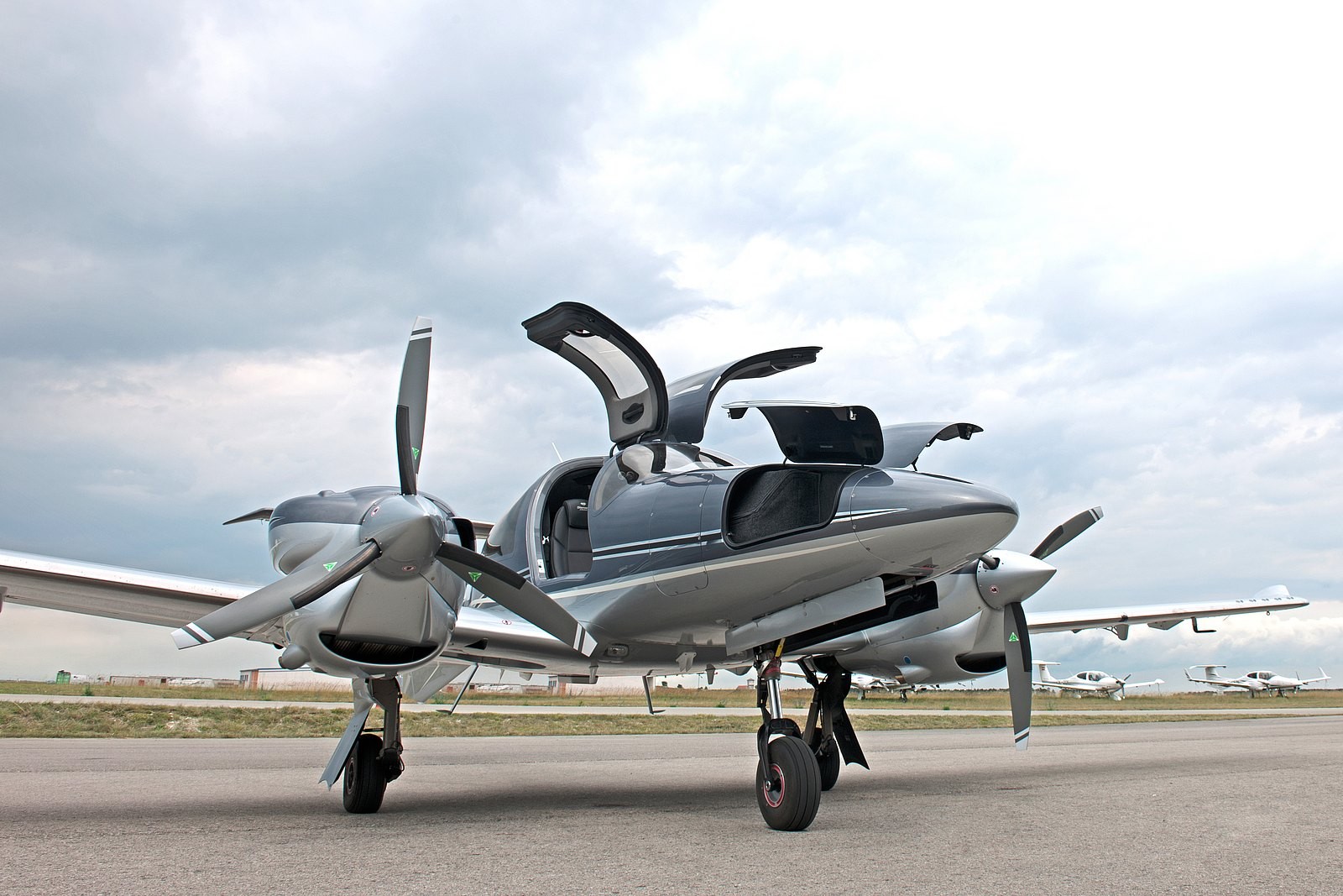 2026 Diamond DA62