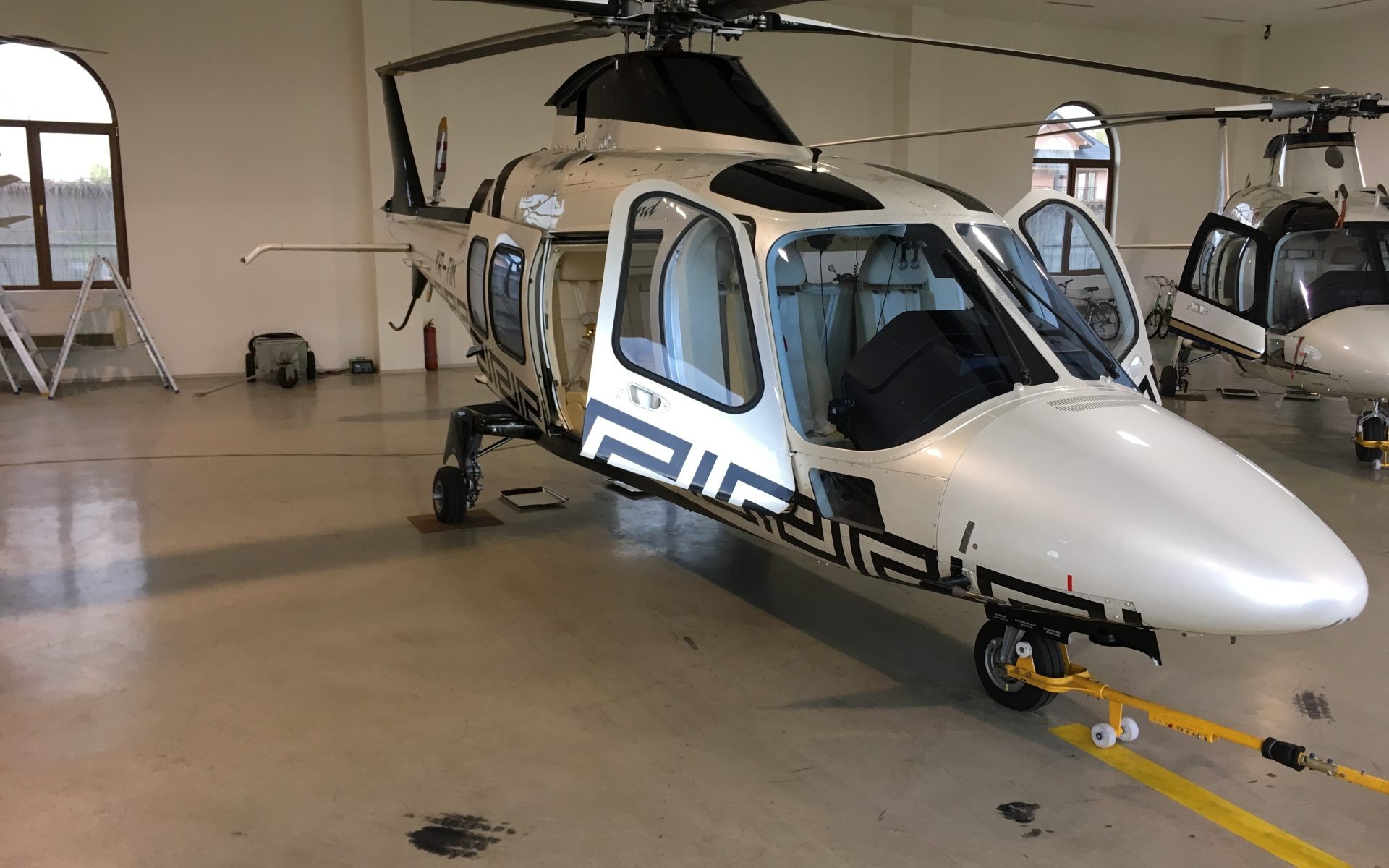 2010 Agusta A109 Grand — photo 4