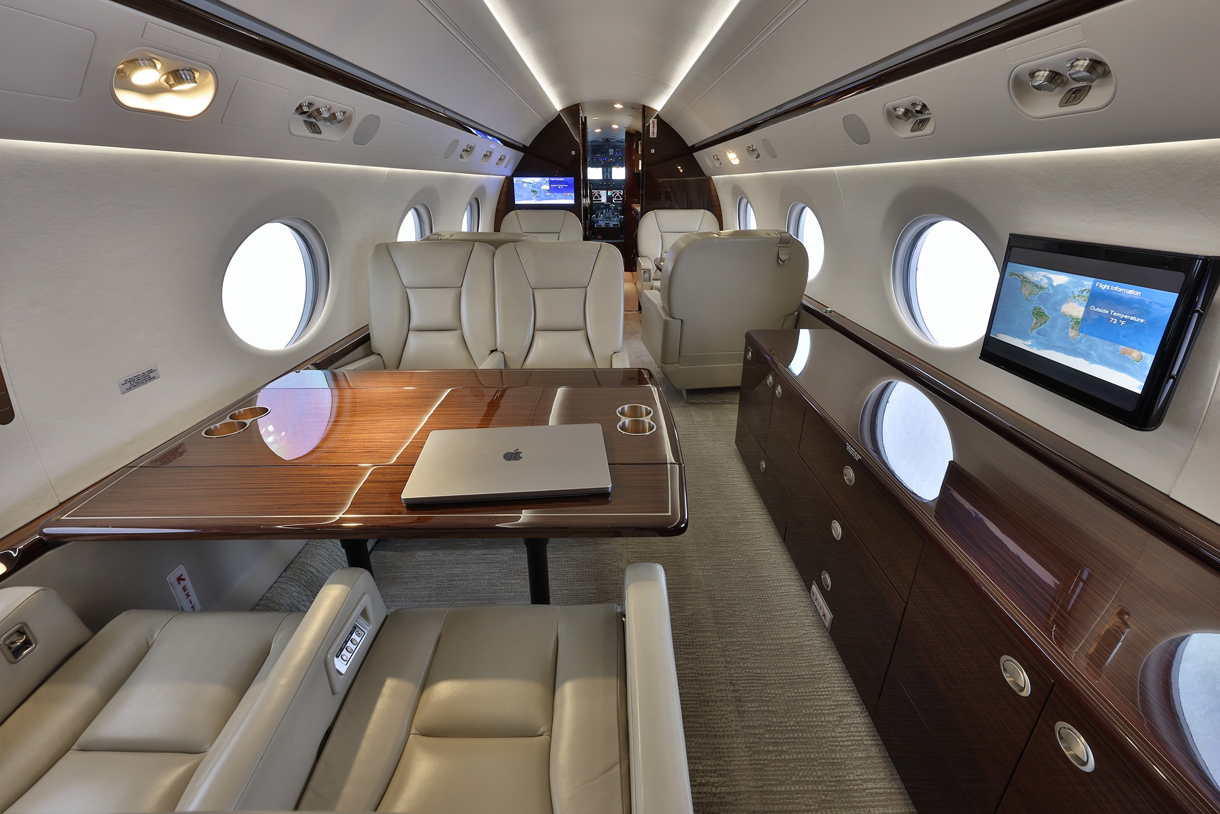 2014 Gulfstream G550 — photo 4