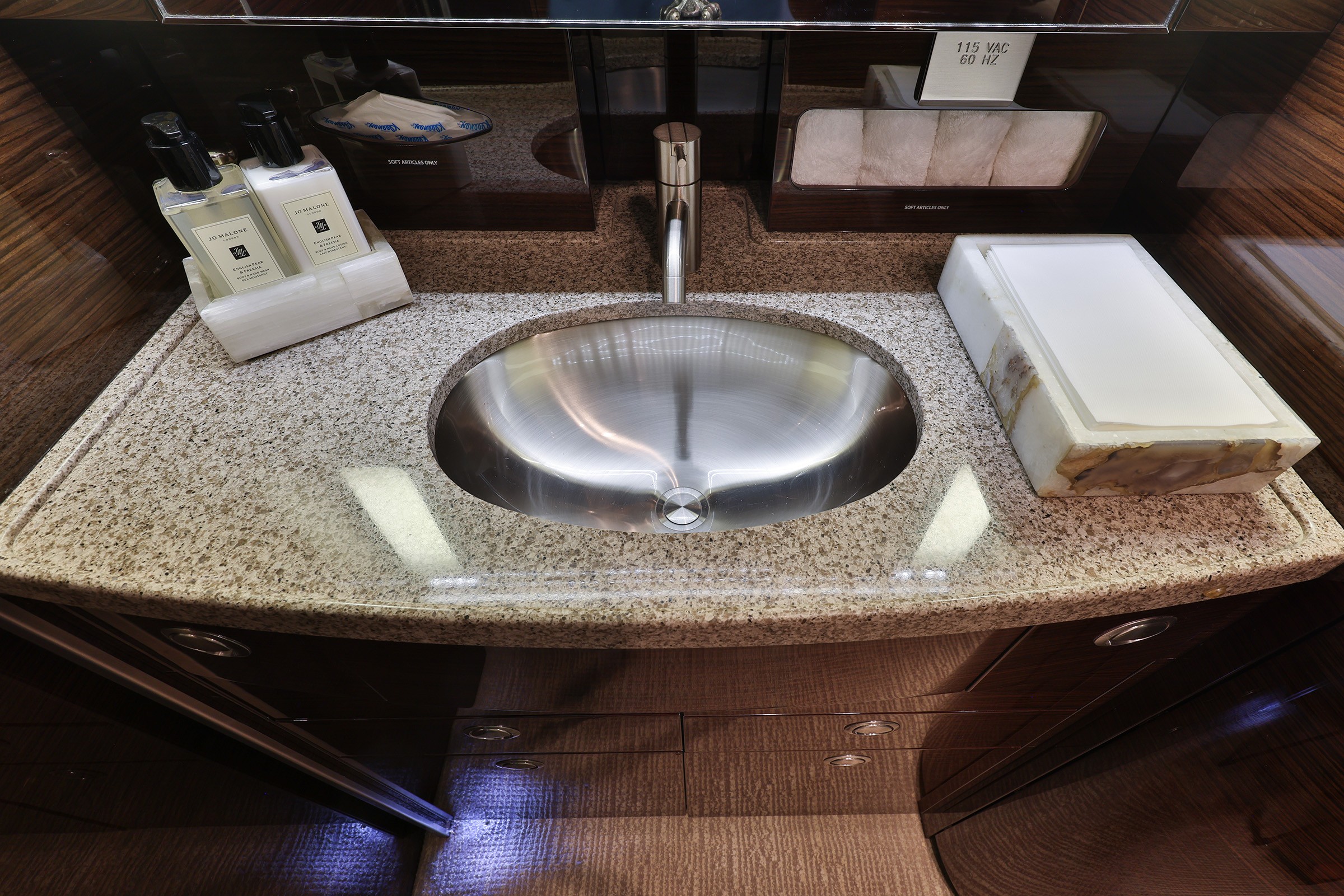 2014 Gulfstream G550 3