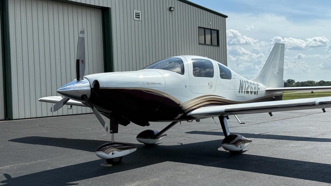 2006 Cessna / Columbia / Lancair 400 — photo 2
