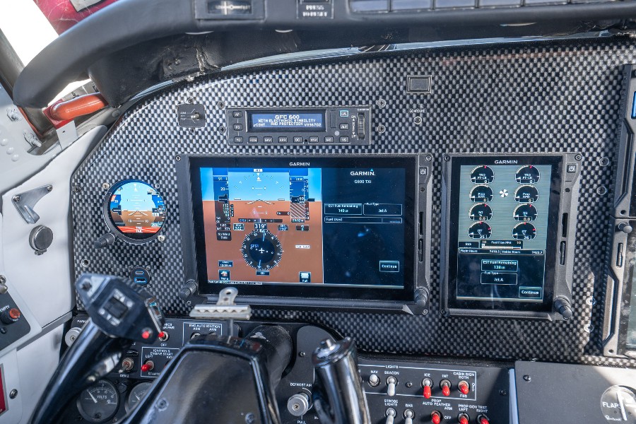 1974 Beechcraft Beech King Air E90, photo 11