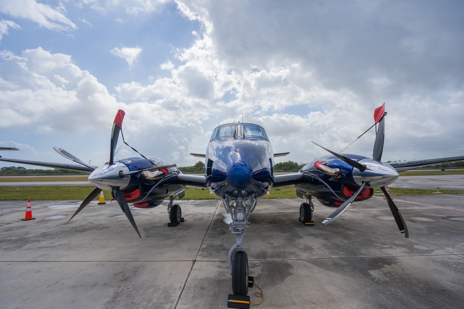 1974 Beech King Air E90 — photo 3