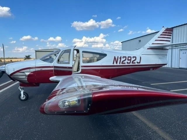 1975 Commander 112A