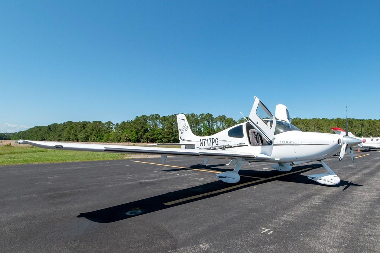 2005 Cirrus SR22-G2 — photo 5