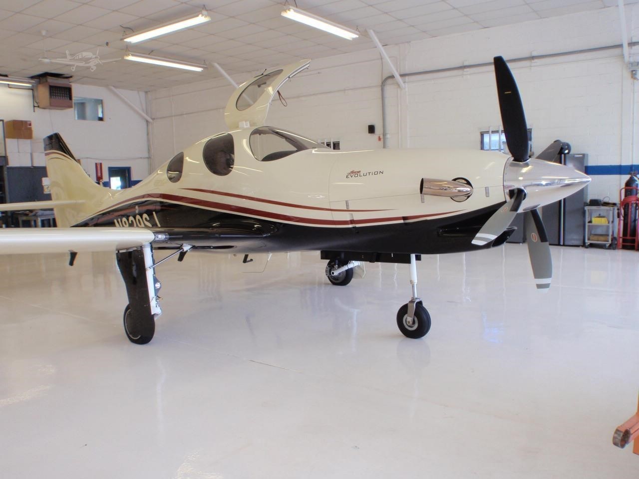 2012 Lancair Evolution