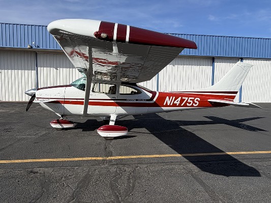 1976 Cessna 182P — photo 1