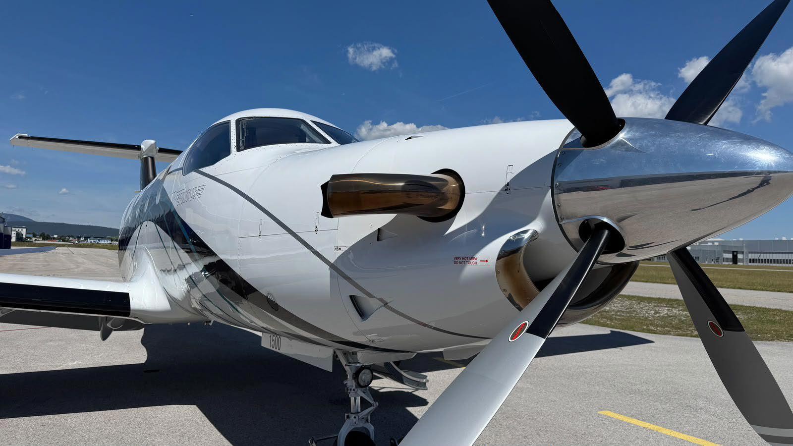 2014 Pilatus PC-12 — photo 4
