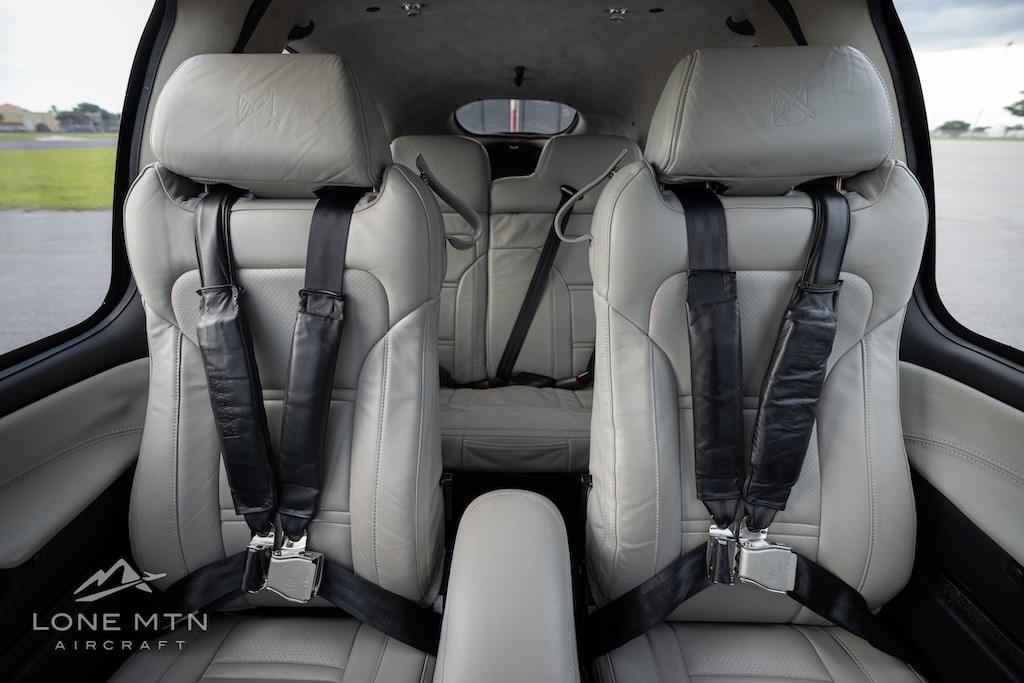 2022 Cirrus SR22-G6 — photo 4