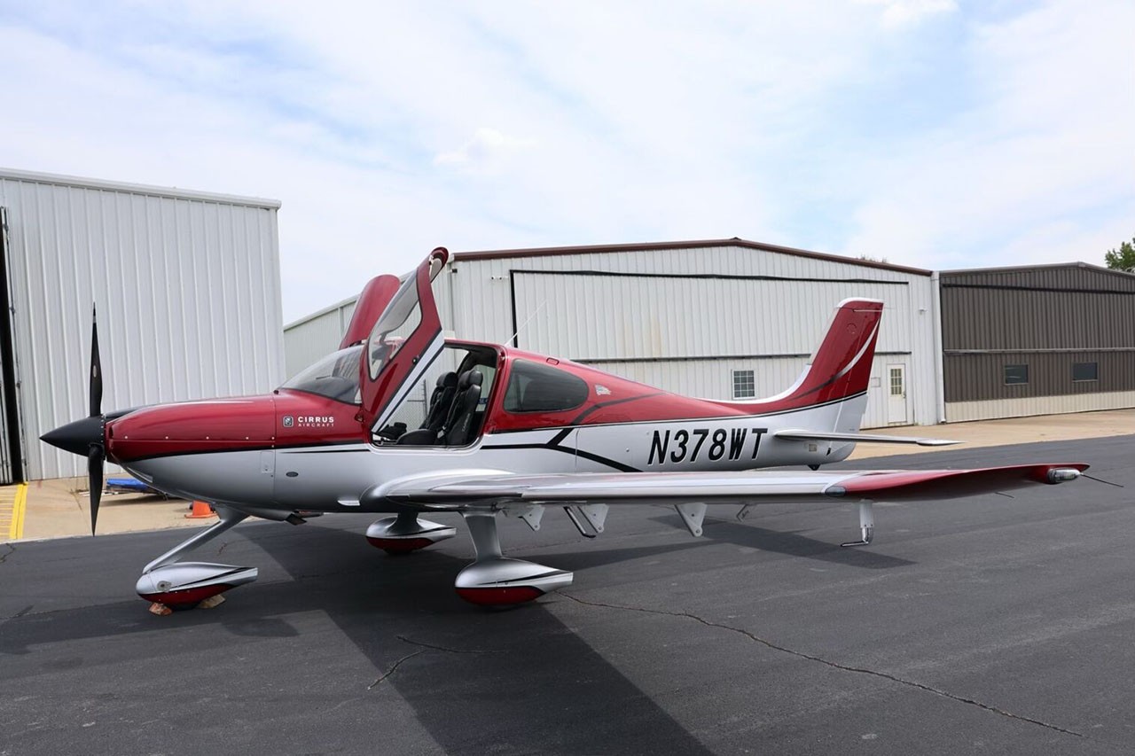 2014 Cirrus SR22T-G5 — photo 2
