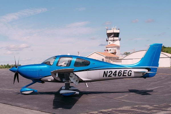 2025 Cirrus SR22T-G7 — photo 1