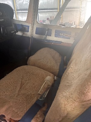 1980 Cessna 172RG — photo 2