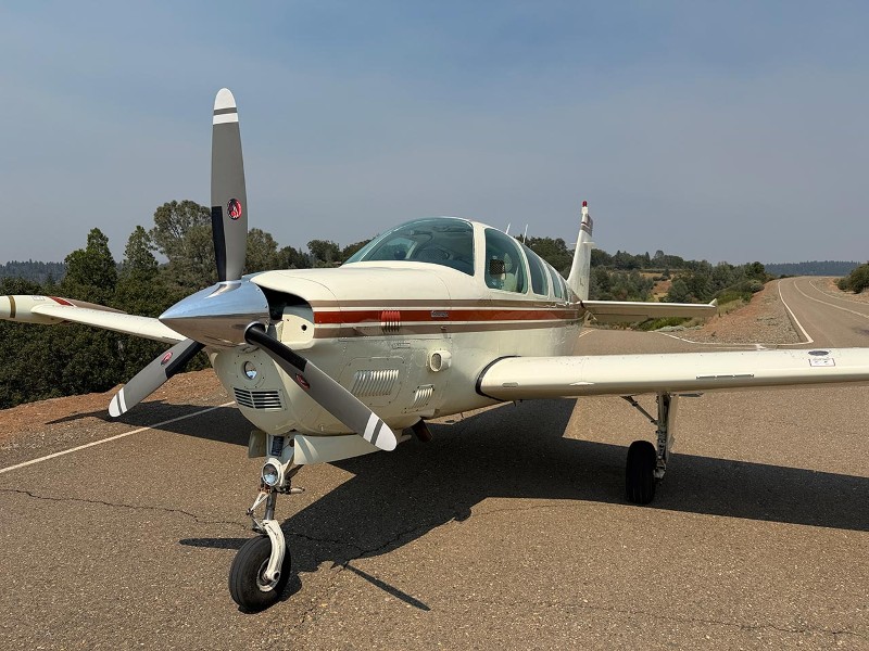 1981 Beechcraft Beech Bonanza A36TC, photo 2