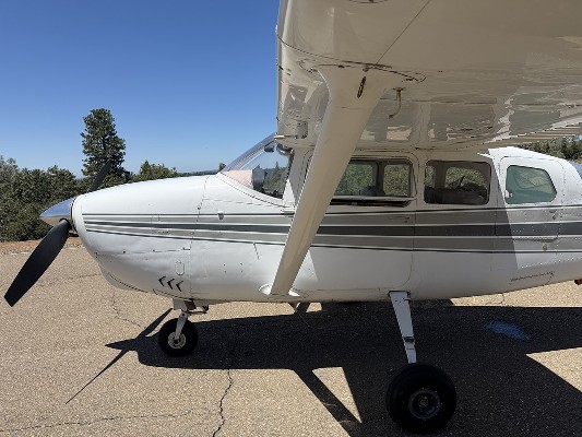 1965 Cessna 210E — photo 2