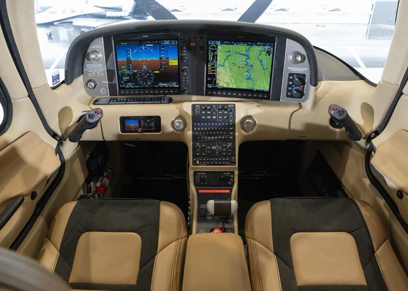 2022 Cirrus SR22T-G6 GTS (N712LG), photo 17