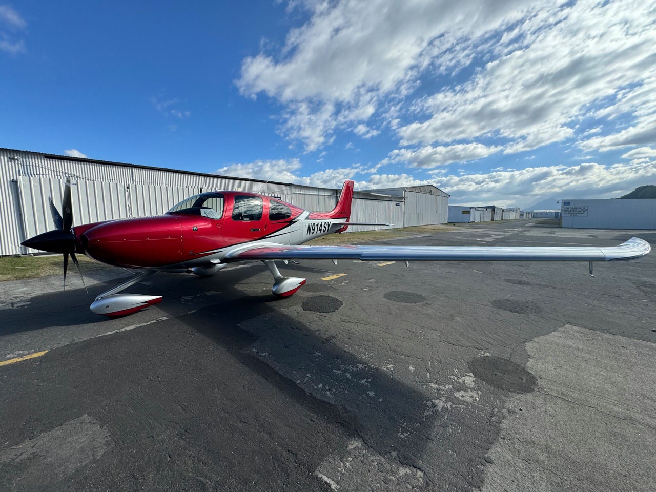 2022 Cirrus SR22T-G6 — photo 2