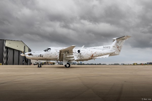 2011 Pilatus PC-12 — photo 1