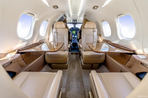 2019 Embraer Phenom 100 — photo 4