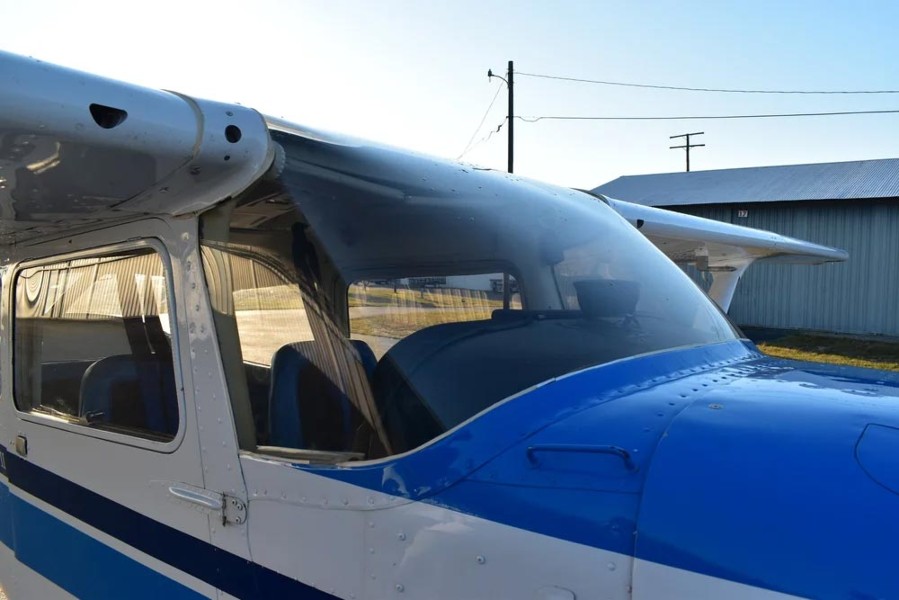 1975 Cessna 172M, photo 10