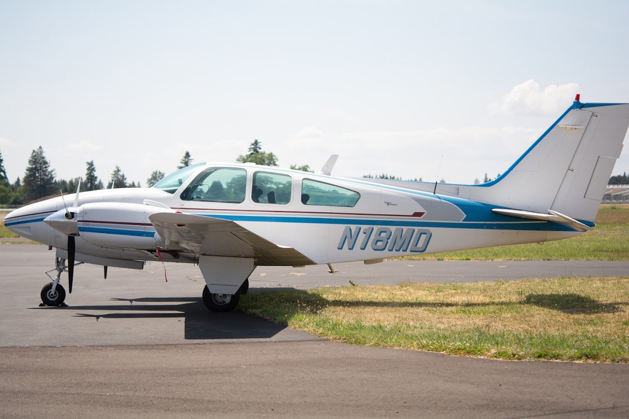 1968 Beech Baron D55